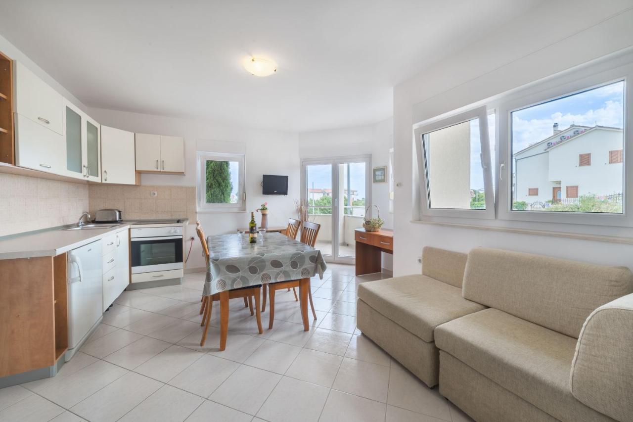 Apartments Lovas Vodice Exterior photo